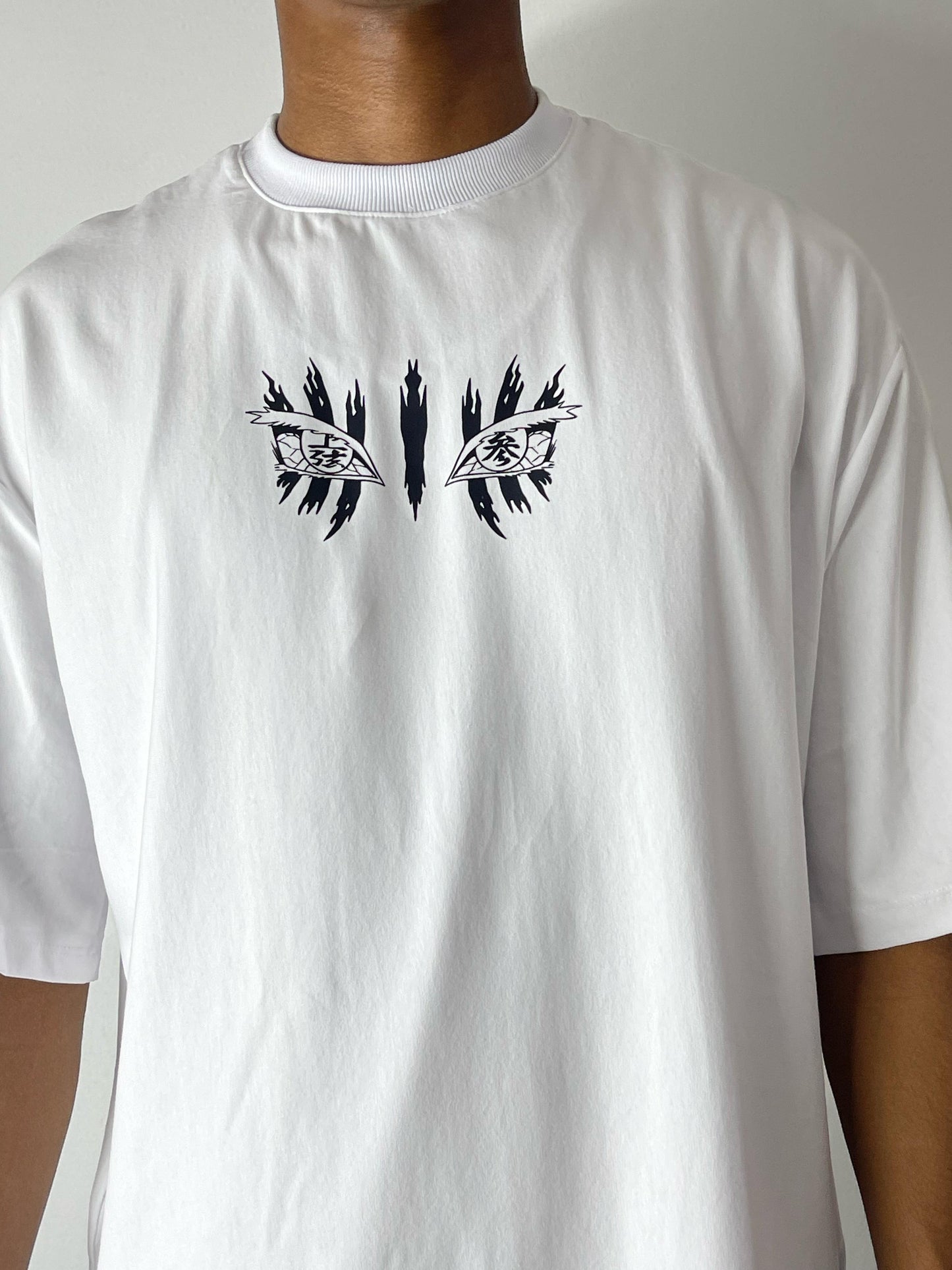 CAMISETA AKAZA V1