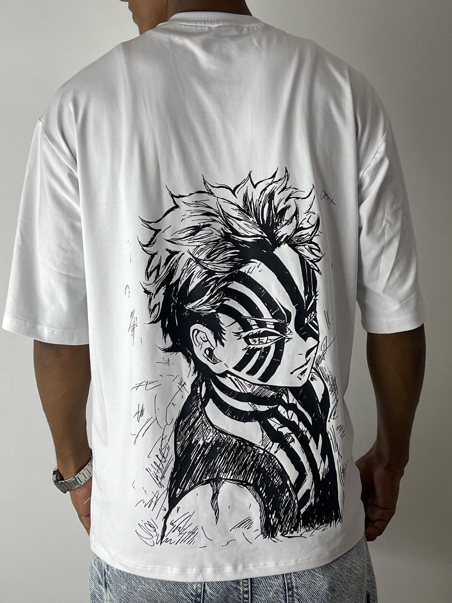 CAMISETA AKAZA V1